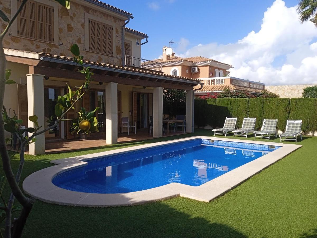 Villa Puerto Adriano El Toro  Eksteriør billede
