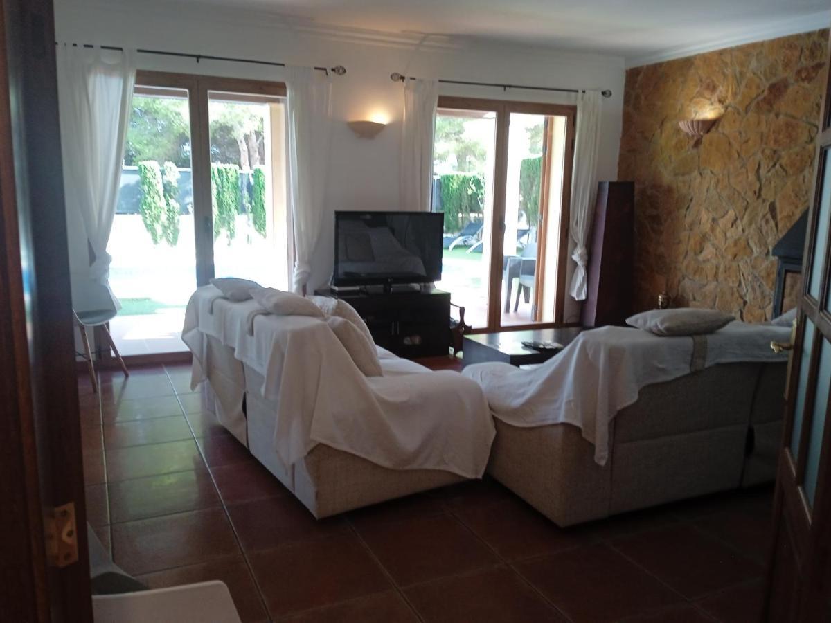 Villa Puerto Adriano El Toro  Eksteriør billede