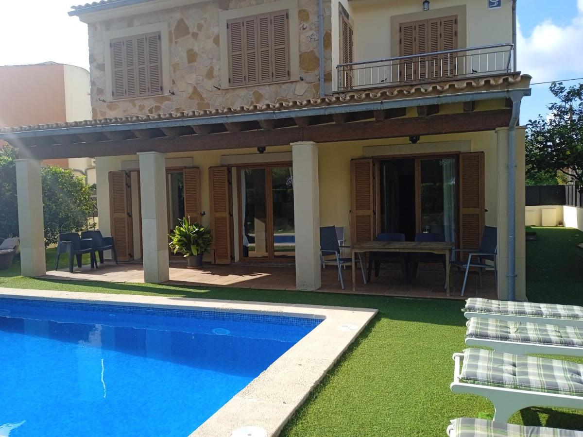 Villa Puerto Adriano El Toro  Eksteriør billede