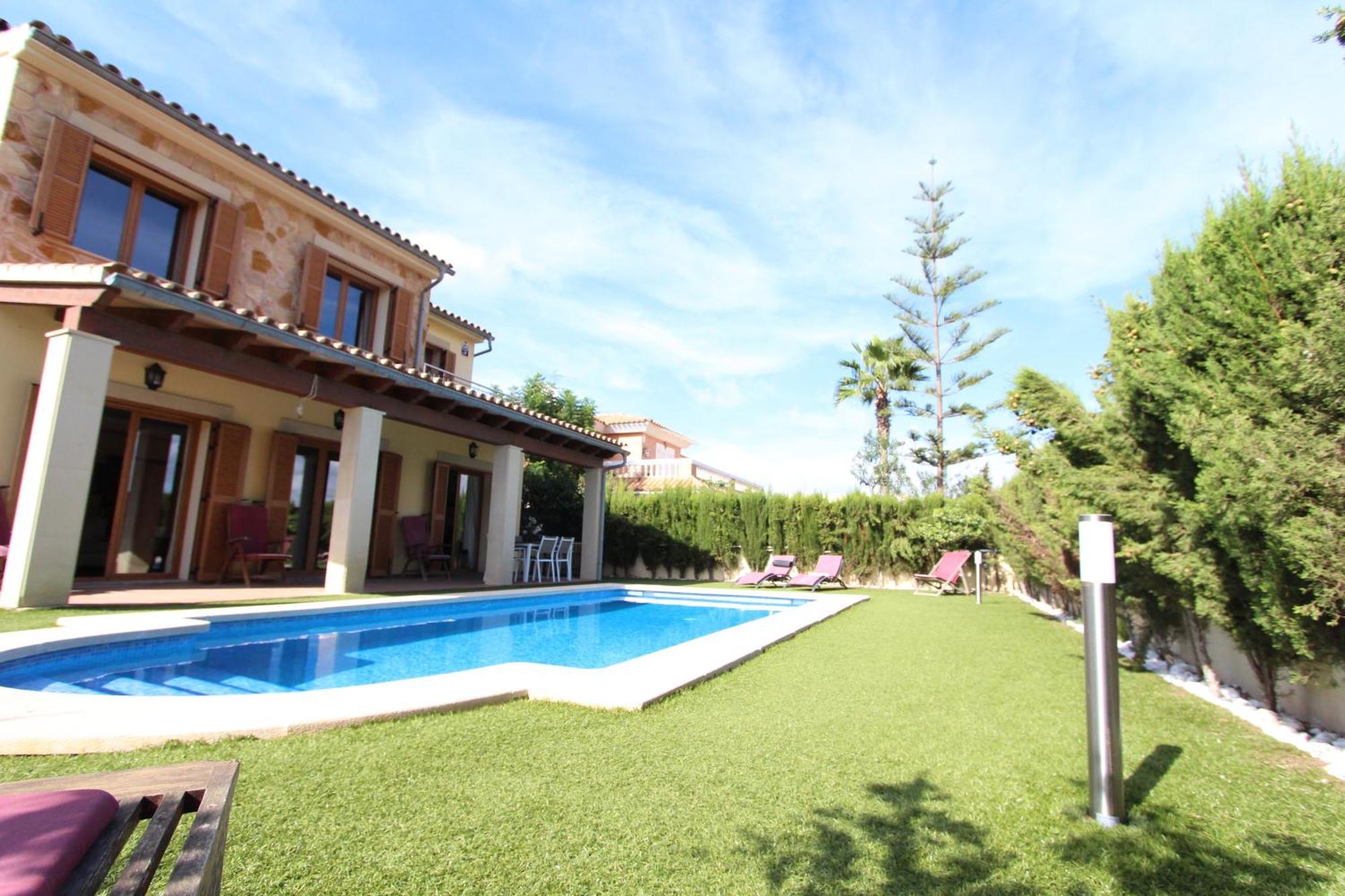 Villa Puerto Adriano El Toro  Eksteriør billede