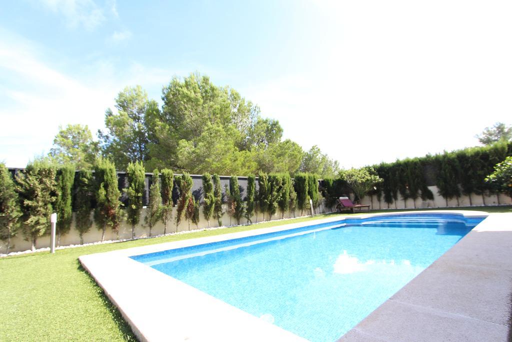 Villa Puerto Adriano El Toro  Eksteriør billede