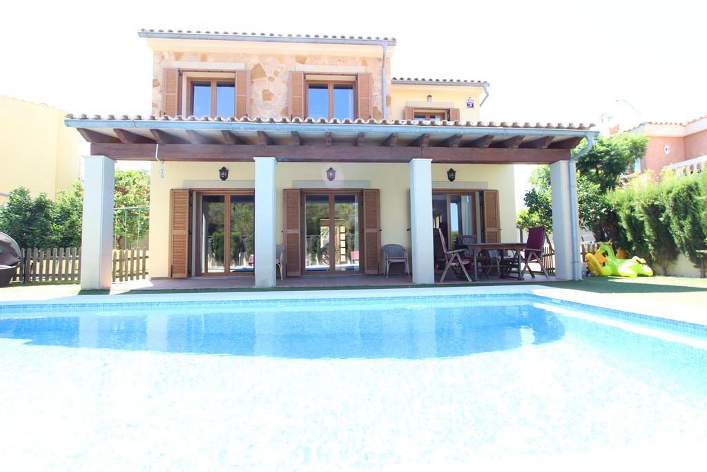 Villa Puerto Adriano El Toro  Eksteriør billede