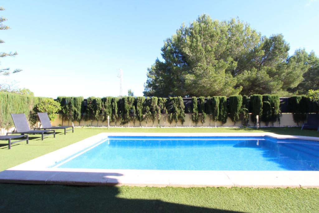 Villa Puerto Adriano El Toro  Eksteriør billede