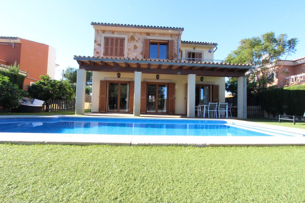 Villa Puerto Adriano El Toro  Eksteriør billede