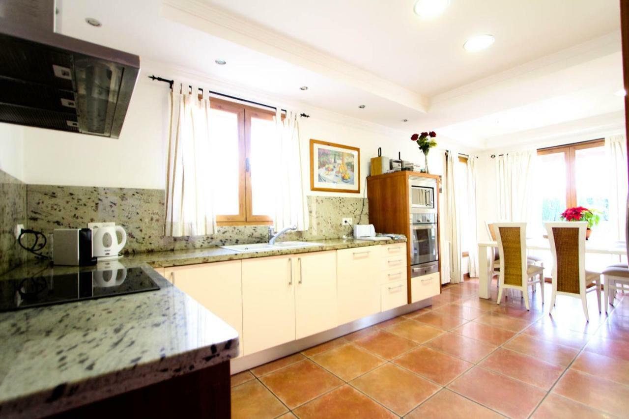 Villa Puerto Adriano El Toro  Eksteriør billede